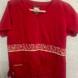Mary Engelbreit top scrub top size medium